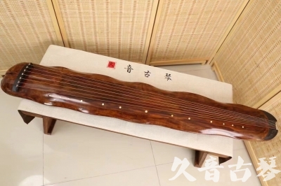 伊犁哈萨克自治州●久音古琴  ●今日推荐 20240621 【断纹蕉叶】