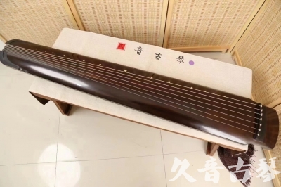 伊犁哈萨克自治州●久音古琴 ●佳品推荐20240807 [收藏级绿绮式]