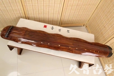 伊犁哈萨克自治州●久音古琴  ●今日推荐20240831  【断纹蕉叶】